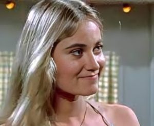 ST17. (VIDEO) Marcia Brady CameI T0E Might Be The Best ln HoIIywood, Hold Y0UR Breath…