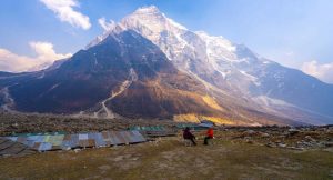 HT17. There Is a Country That Is Officially Living in the Year 2082