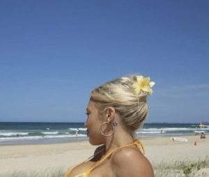 HT13. A mom’s bikini on the beach is causing outrage, try not gasp when you see it