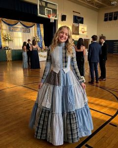 HT16. I Made My Prom Dress From My Dad’s Shirts to Honor Him — What Happened Next Surprised Everyone