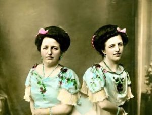 ST19. The Siamese Twins of 1910s Germany – A Historical Print and the World It Captured