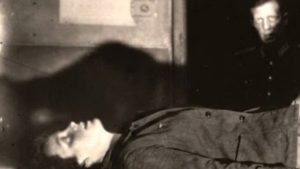 HT19. “9 minutes in room 6”: The terrifying fate reserved for each French female prisoner by the soldiers