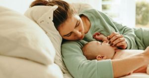 HT19. Influencer criticized for naming baby after Disney character