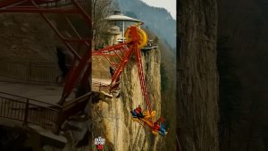 HT13. Extreme Canyon Ride COLLAPSES — Tourists Fall as the Ground Cracks Open!