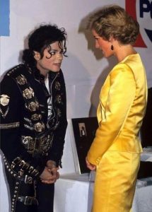 HT10. The Photograph That Captured an Unforgettable Meeting