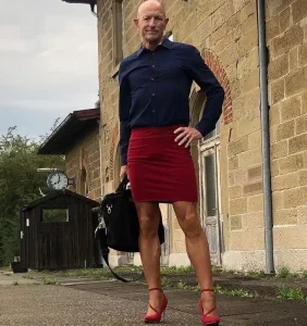 SB. Mark Bryan: The Engineer Redefining Masculinity with Skirts and Heels