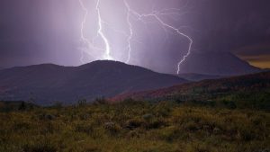 HT9. 19-year-old killed in lightning strike on Mount Timpanogos, several others injured